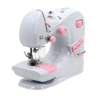 Gemakkelijke bediening Huishoudelijke draagbare mini handmatige stof naaimachine voor de Nigeria markt