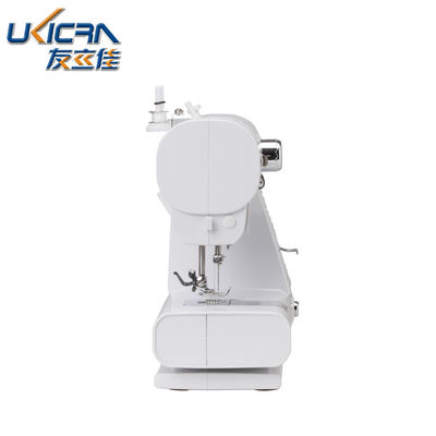 214X134X253MM Vlakbed Vlinder Overlock Huishoudelijke naaimachine Perfect voor thuis