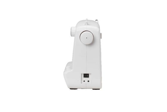 Robuuste constructie en gemakkelijk te bedienen UFR-611 Huishoudelijke naaimachine met 18W
